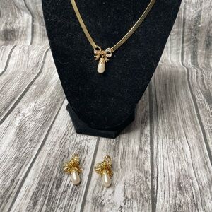 3 piece set. Vintage